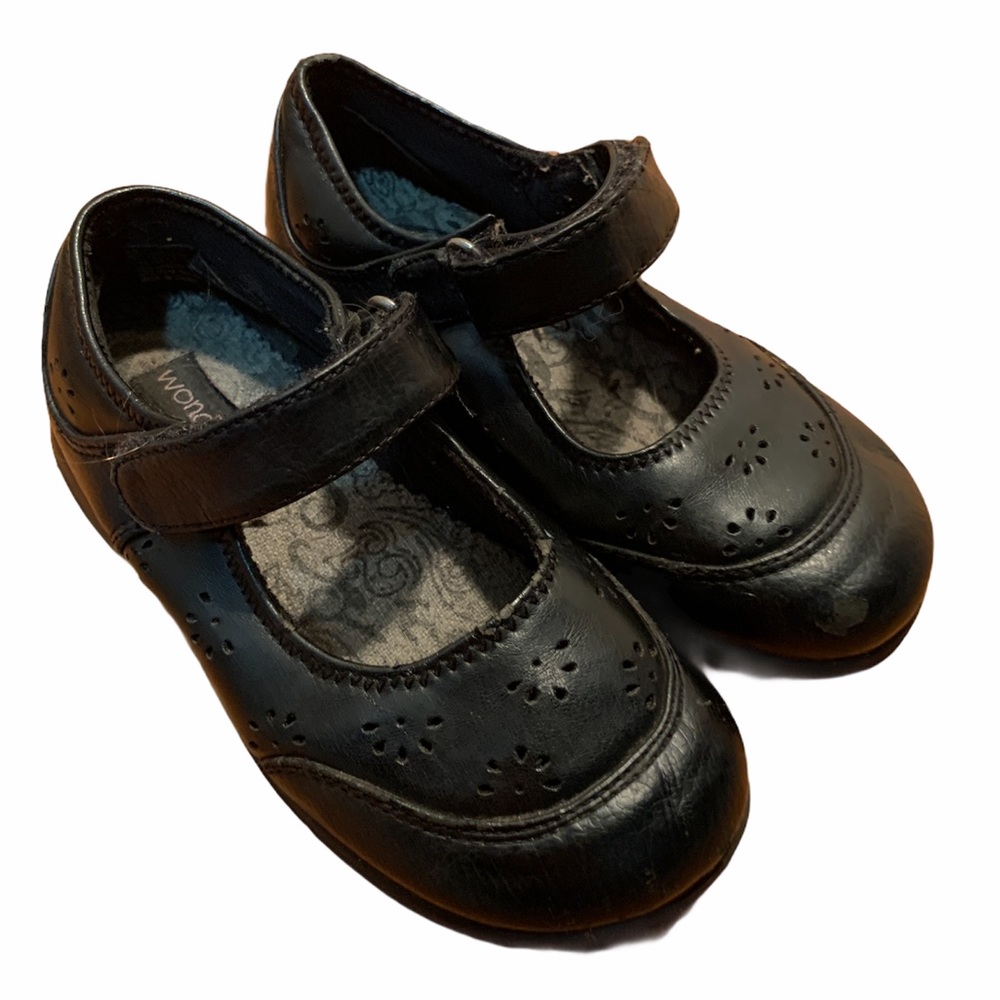 Wonderkids sz 10 black Patent leather dress shoe